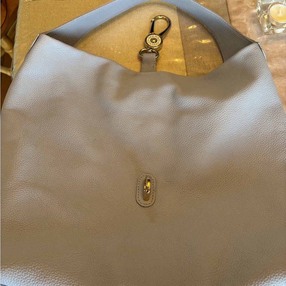 Dooney and Bourke shoulder bag - Picture 12 of 12